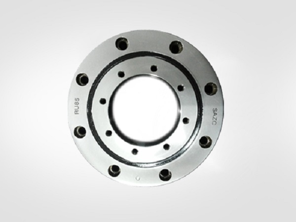 交叉滾子軸承型號(hào)選用的原則有哪些? 交叉滾子軸承型號(hào)選用的原則有哪些?